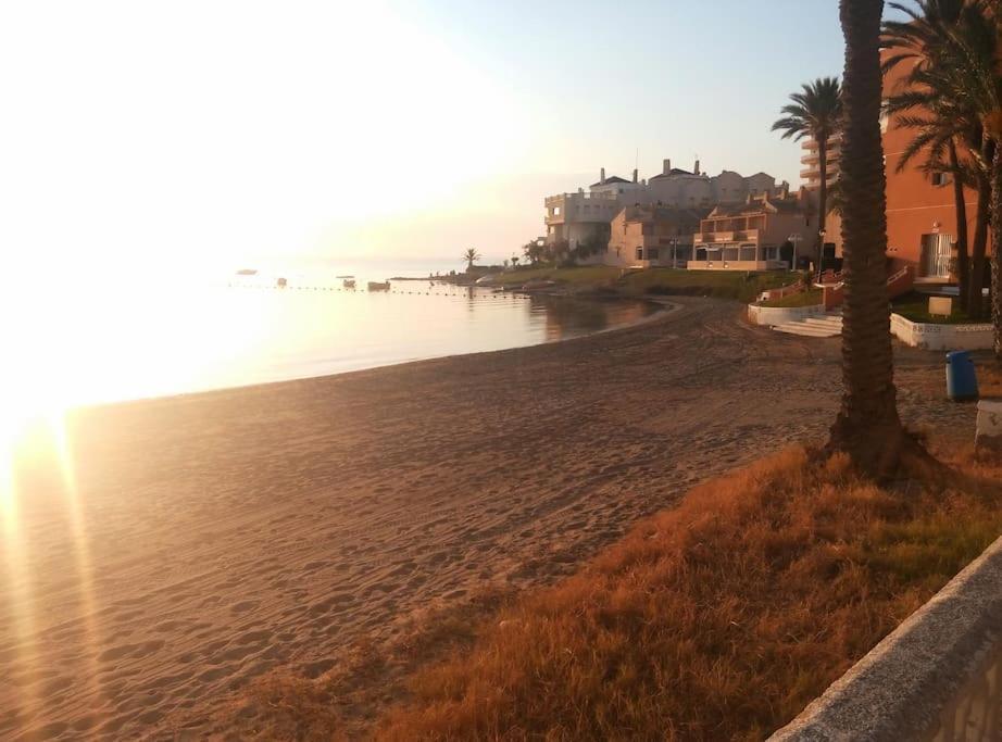 Apartamento En Primera Linea De Playa Murcia Ngoại thất bức ảnh