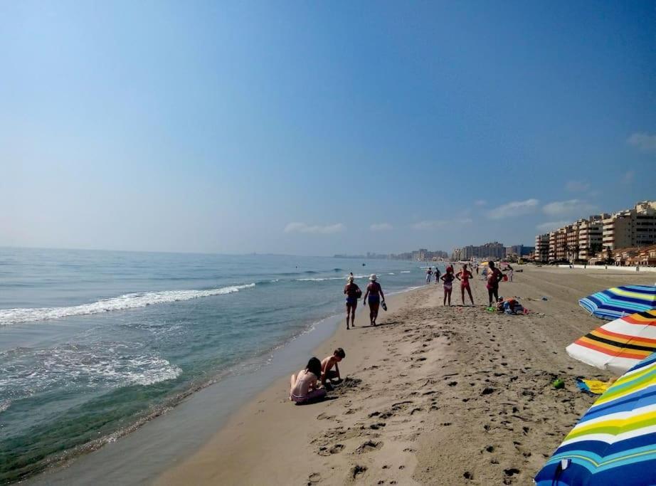 Apartamento En Primera Linea De Playa Murcia Ngoại thất bức ảnh
